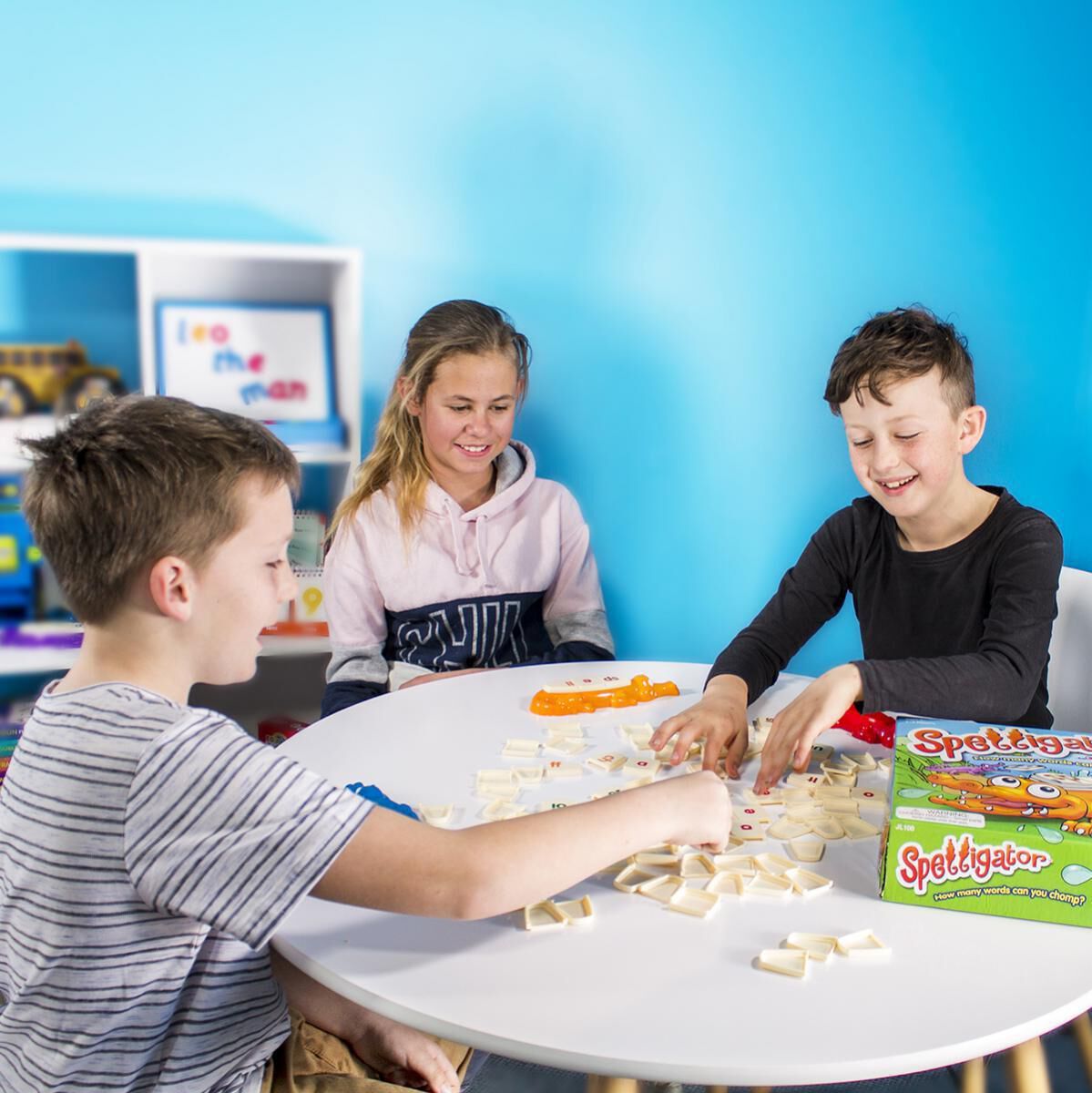 Thumbnail 8 Spelligator Game 