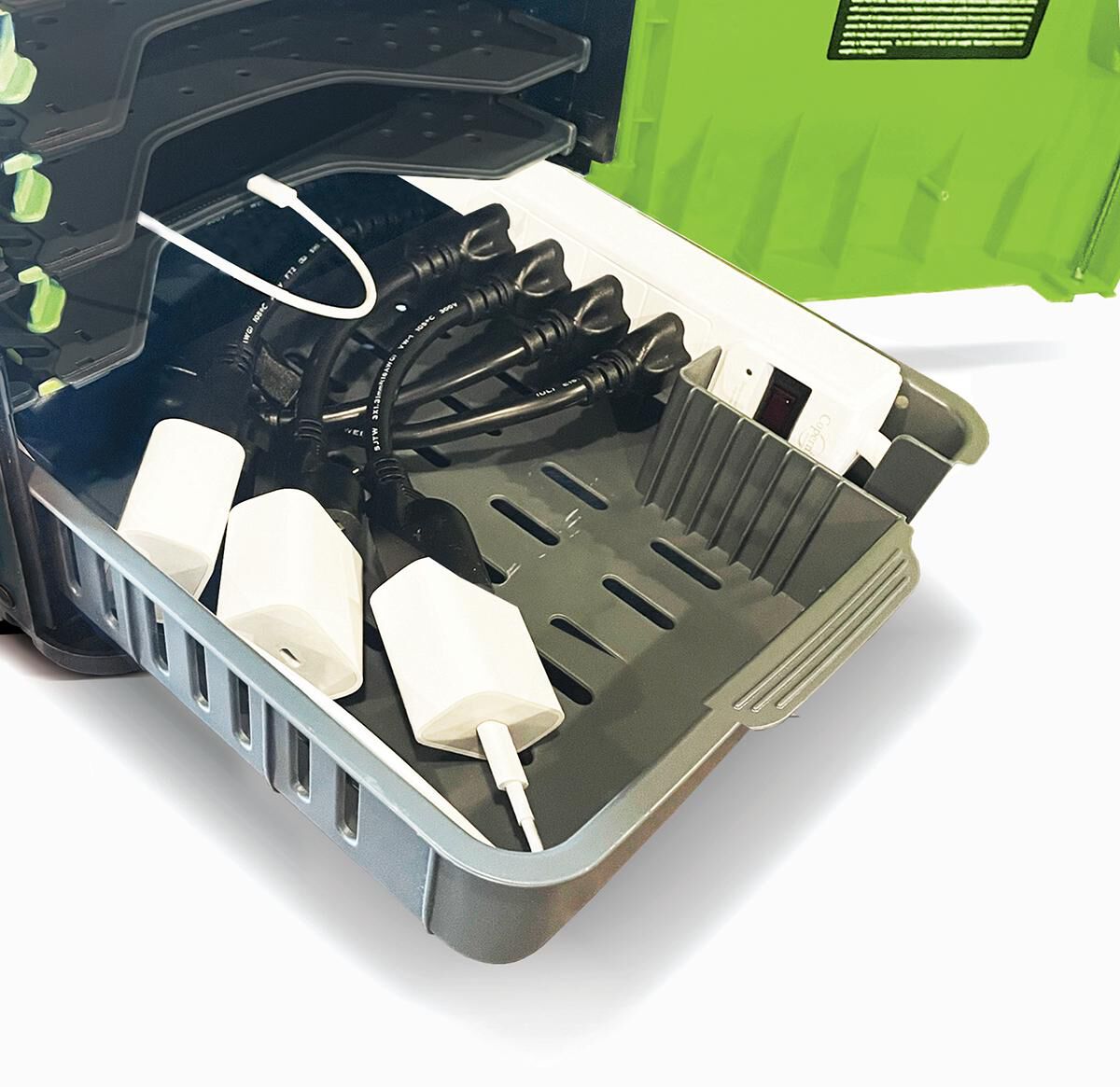 Thumbnail 2Tech Tub Large Plug Adapter Kit for 6 Devices