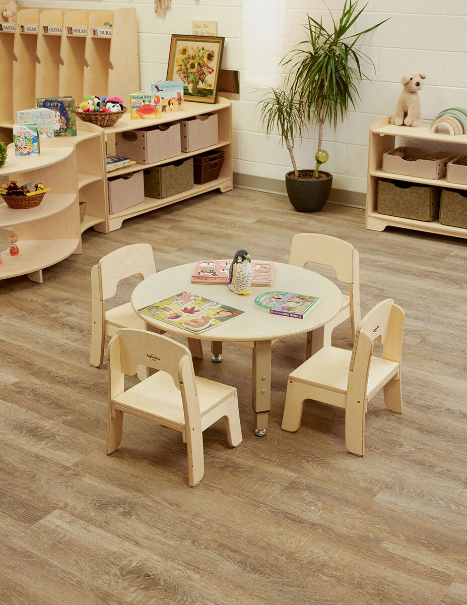 Thumbnail 3Seoras Adjustable Activity Table with Casters